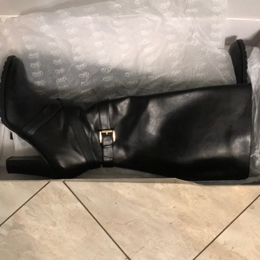 Boots - Picture 6 of 6